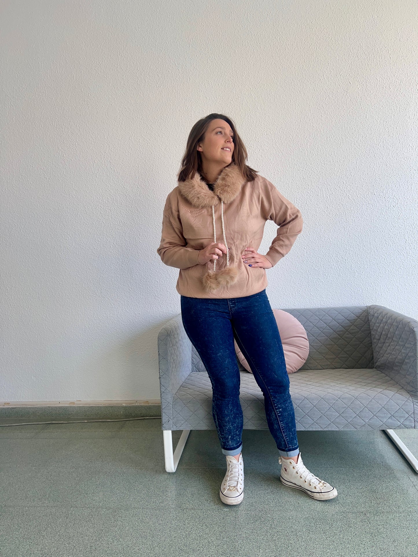 Sudadera pompón